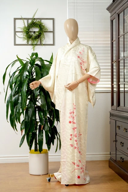 Dear Vanilla Japanese Silk Kimono Women's Robe Gown Authentic Japan Vintage Mint