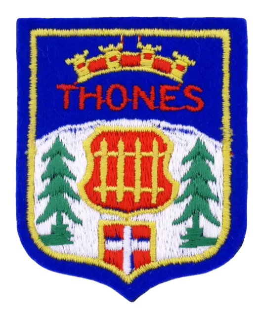 Ecusson brodé (patch/embroidered crest) ♦ Thones