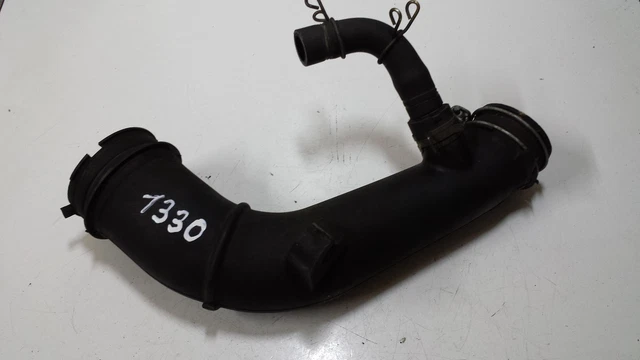 #1330 Toyota Yaris 1.4D, Air intake hose / Ansaugluftschlauch / INJECTION PIPE