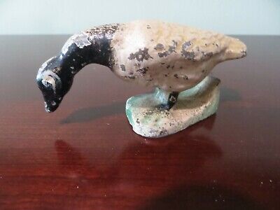 Hand Painted 1930'S Cast Iron Arcade Or Hubley Eating Goose Beer Bottle Opener
