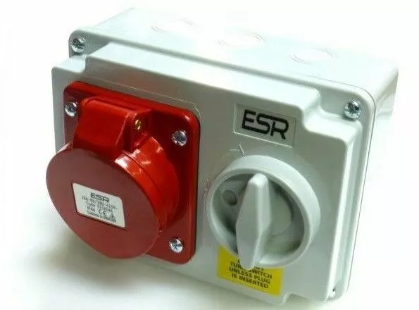 Interlocked switched socket 3 phase 16A 32A 4pin 5pin 415v Red Wall mounted IP44