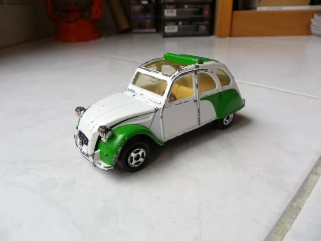 Citroen 2CV6 Dolly Corgi Toys 1/36 ? jouet miniature ancien