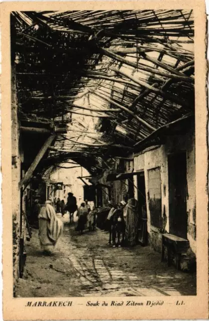 CPA AK MARRAKECH Souk du Riad Zitoun Jedid MOROC (689676)