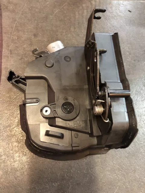 Genuine BMW E46 Coupe Front Door Latch Lock With Motor Actuator Right - RHD