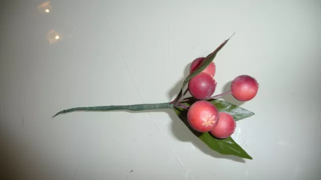 NEU💐1 Strauß=5 Beeren Künstliche GROßE BEEREN, ÄPFEL? ROT mit 3 BLÄTTERN PICK