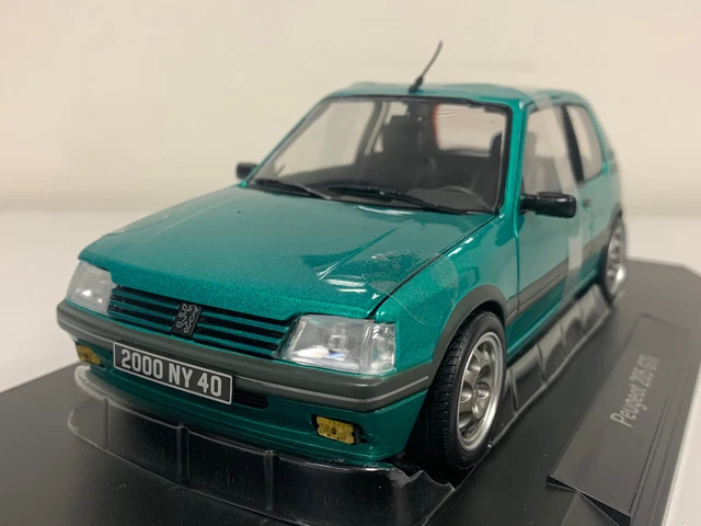 PEUGEOT 205 GTI 1.9L Griffe Fluorite Green 1991 1:8 - Limited Edition EUR 1.890,00 - FR