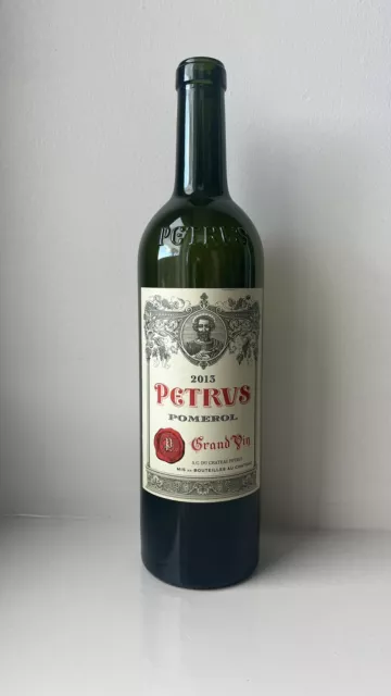Bouteille de vin vide chateau Petrus Pomerol 2013 wine empty bottle.