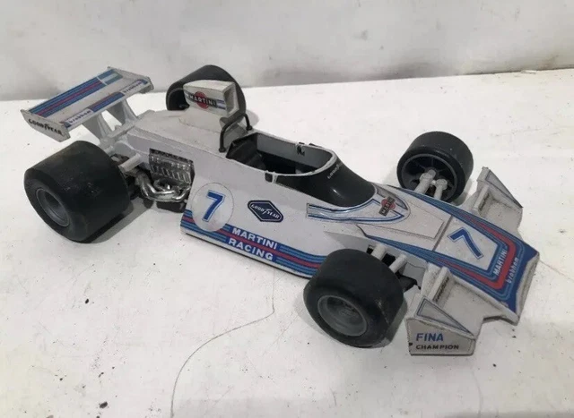 RACE MODEL Scala 1:43 Formula 1 McLaren F1 MCL38 Collezione Gran Premio di Miami - #81 Oscar Piastri - Giochi e Prodotti per l'Età Evolutiva RACE MODEL Scala 1:43 Formula 1 McLaren F1 MCL38 Collezione Gran Premio di Miami - #81 Oscar Piastri - Giochi e Prodotti per l'Età Evolutiva