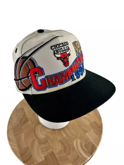 Chicago Bulls logo athletic 1996 NBA CHAMPIONS officially licensed snapback hat
