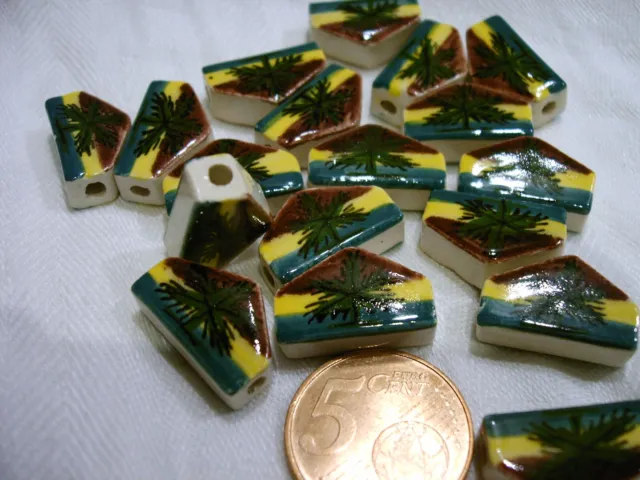 20 Keramik Perlen Peru 20 mm Cannabis Hanf Blatt Reggea Rasta Schmuck basteln 2