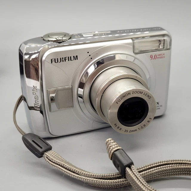 Fujifilm FinePix A900 9,0 megapixel fotocamera digitale compatta argento testato 9