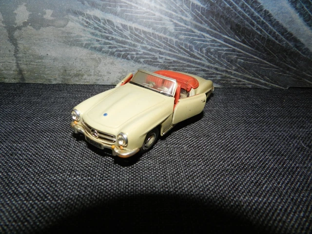 Hongwell Mercedes - Benz 190 SL Modell