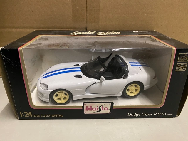 Dodge Viper RT/10 1996 scale 1:24 Maisto NEW in box !!