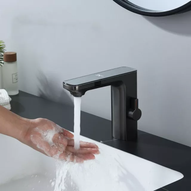 Klassisches Design Eingriff Waschbecken Wasserhahn Digitalanzeige Wassermischer