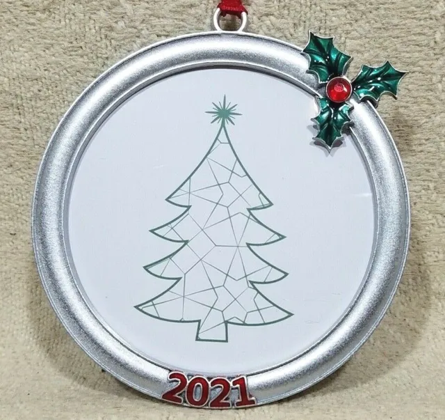 CHRISTMAS TREE ORNAMENT PHOTO PICTURE FRAME 2021 SILVER ROUND HOLLY SPRIG 3 inch