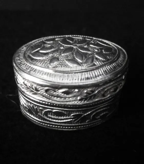 Sterling Silver Oval Pill Box Stylized Floral Design- 1" x 3/4" x 1/2"