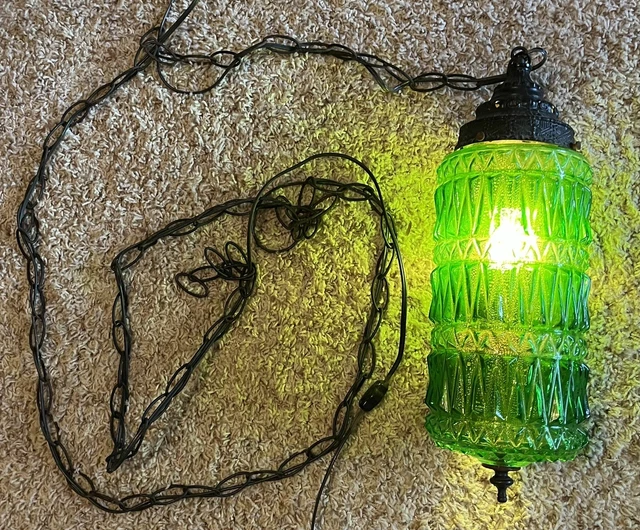 Mid Century Underwriters Lab C-298 Green Cut Glass Chain Hanging Light Lantern