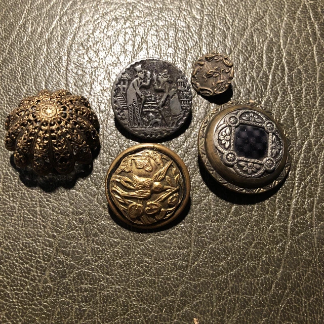 Lot De 5 Boutons Ronds En Métal Creux - Noirs, Argentés Et Dorés - Pour