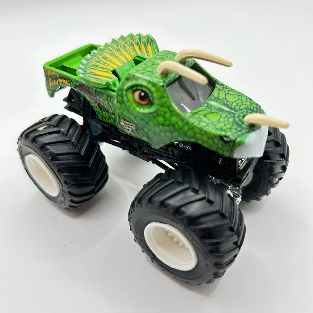 MONSTER JAM JURASSIC Attack Green Monster Truck 1:64 White Rims Hot ...