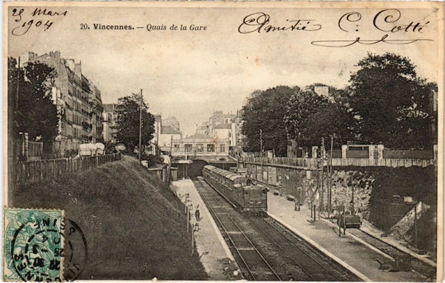 CPA AK Vincennes Quais de la Gare FRANCE (1283113)