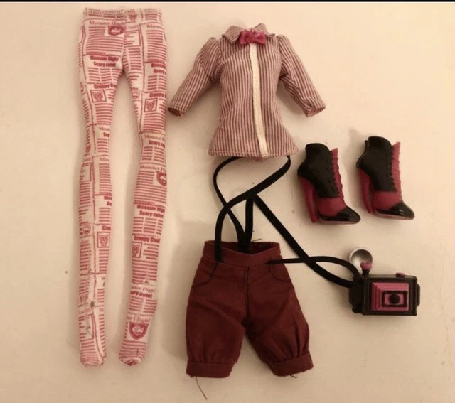 MONSTER HIGH -DRACULAURA Set Paquete de Moda Ropa Y Zapatos Style