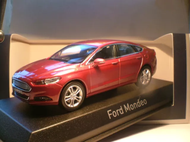 Extremley Rare Norev 1/43 Scale 2015 Ford Mondeo 5-Door Outstanding Detail Nla