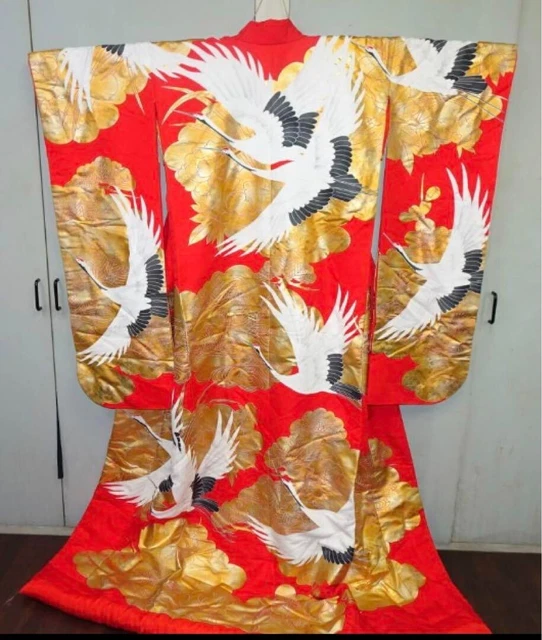 Japanese Kimono Robe Uchikake Embroidered Dress Crane Red Gold Jacket Silk