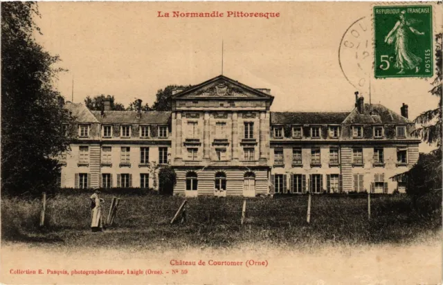 CPA AK La Normandie Pittoresque - Chateau de Courtomer (435666)
