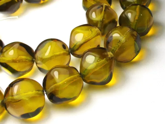 8" Strand Of 22 Beautiful Old Large Translucent Czech Antique Beads
