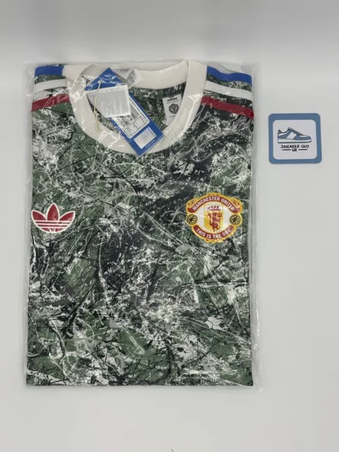 Adidas Manchester United The Stone Roses Icon Jersey T-Shirt Size M Fast 🚚