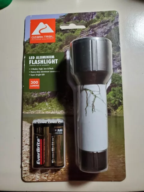 Ozark Trail LED Aluminium Flashlight 300 Lumens WINTER Camo FAST FREE /SHIPPING!