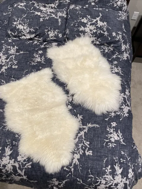 TWO IKEA RENS Genuine Wool Sheep Skin Shearling Pelt Rug Throw Cover 31x 23" EUC