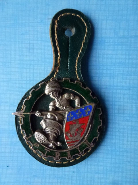 INSIGNE MILITAIRE PUCELLE 6 régiment du génie RG EUR 3,00 - FR