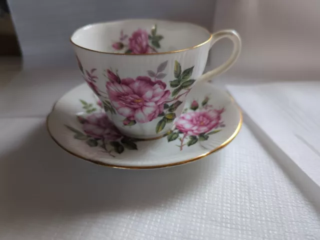 Vintage ROYAL ALBERT White Pink Roses Footed Tea Cup & Saucer Bone China England