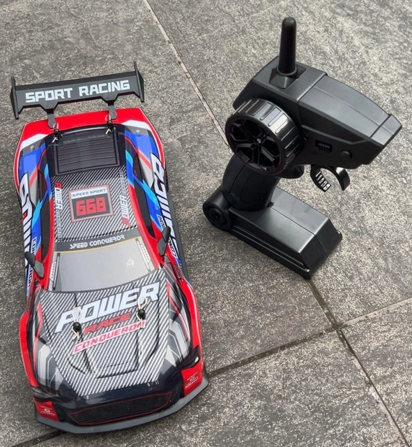 PRO DRIFTER 4X4 RC Racing 1/24 Car Rechargeable 2.4G Drift Remote Water ...