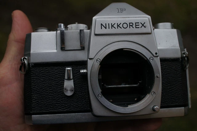 Boîtier Nikkorex F – Nippon Kogaku Tokyo – Appareil Photo Argentique – #405924