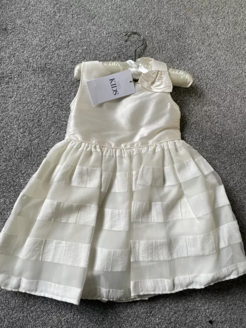 Marks & Spencer Baby Girls Ivory Bow Dress & Hanger Age 12-18 Months Brand New