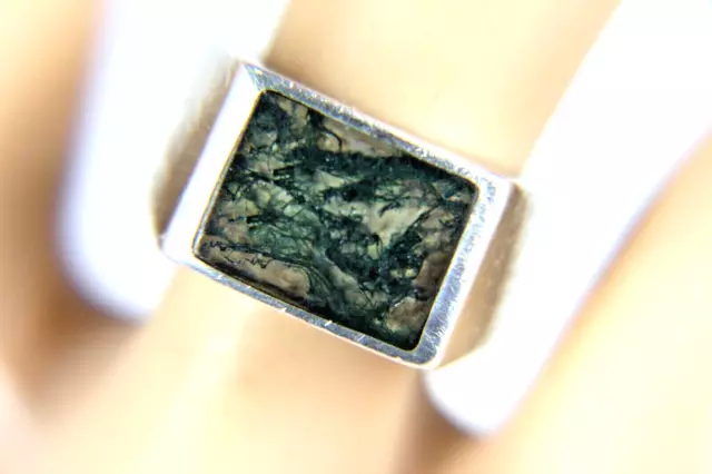 Hallmark Sheffield 1975. Superb 1970s sterling silver moss agate ring N.5.  6.25 3