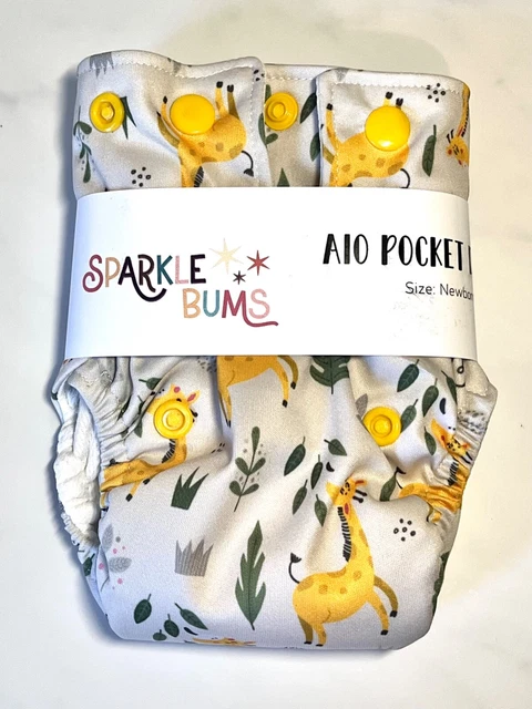 Sparkle Bums AIO cloth diaper newborn w/ umbilical cord snap 6-11 lbs giraffe