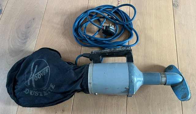 Dustettes HOOVER DUSTETTE METAL hand-held vacuum cleaner prop Vintage 1940s/50s ...
