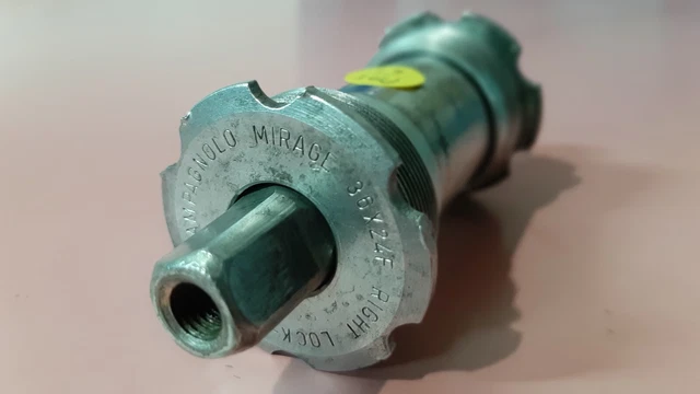 MOVIMENTO CENTRALE CAMPAGNOLO RECORD 102x34.75x68 BSA A CARTUCCIA