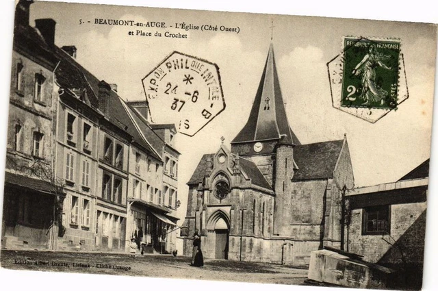 CPA Beaumont-en-Auge - L'Église (West Side) and Place du Crochet (181848)