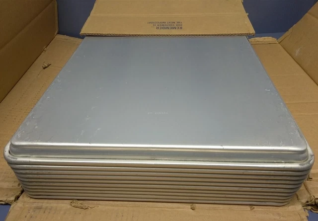 Lot of 10 Chicago Metallic 40698 Sheet Pan 18"x26" Stay Flat