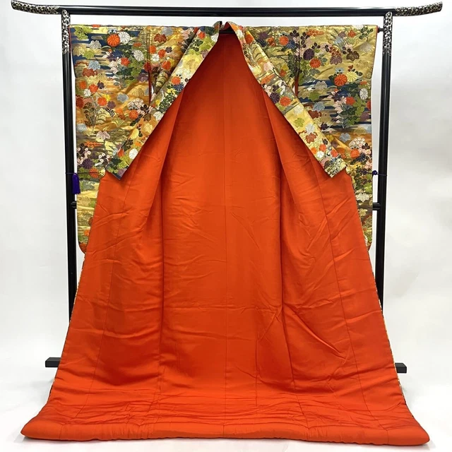 Japanese Kimono Uchikake Luxurious Wedding Embroidery Pure Silk Flower Gold K457 3