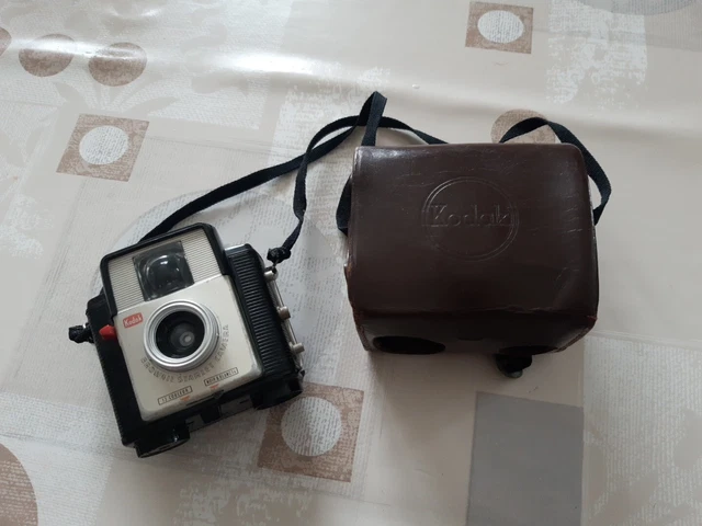 Appareil Photo Ancien Collector Kodak Brownie Starlet – Avec étui Sacoche
