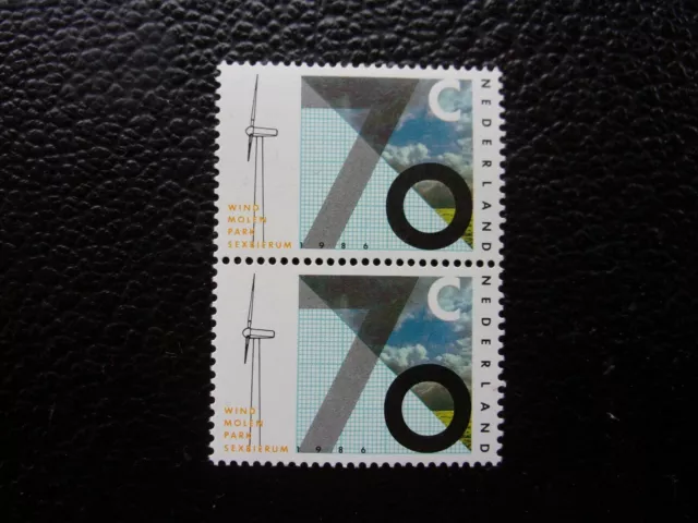 PAYS-BAS - timbre yvert/tellier n° 1257 x2 n** MNH (A57)