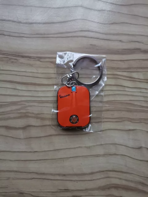 Piaggio Vespa Schlüsselanhänger massiv Metall Beinschild Orange NEU 🛵🛵☀️🌞🌞