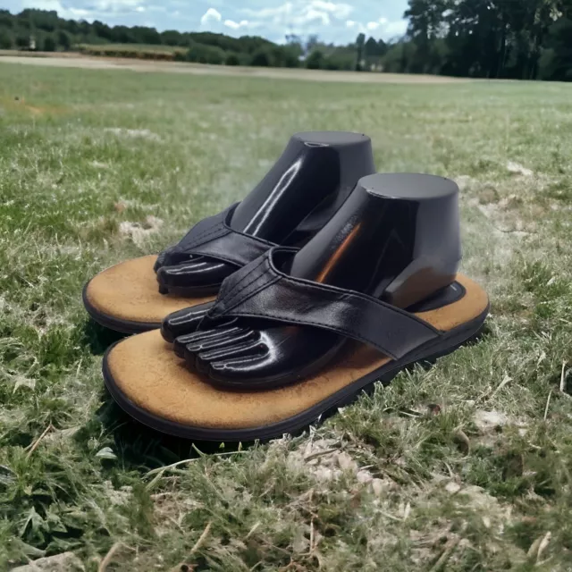 Born hotsell cetina sandals