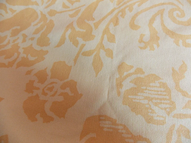 Coupon De Tissu Fleuri Multicolore Pour Ameublement – 1,80 M X 1,35 M
