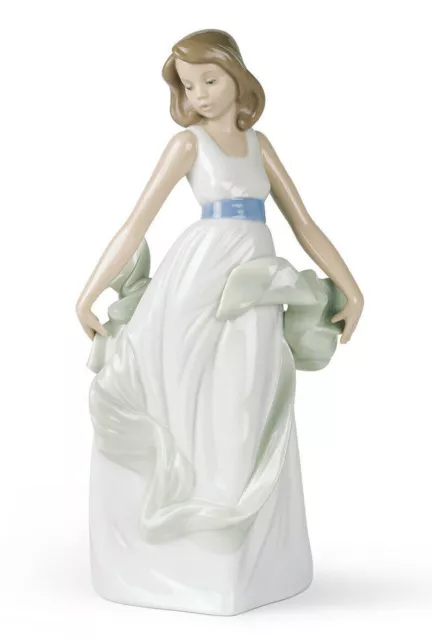 Nao by Lladro Walking Auf Luft Mädchen Figur #1343 Brand Feder Lady Süß Save $$